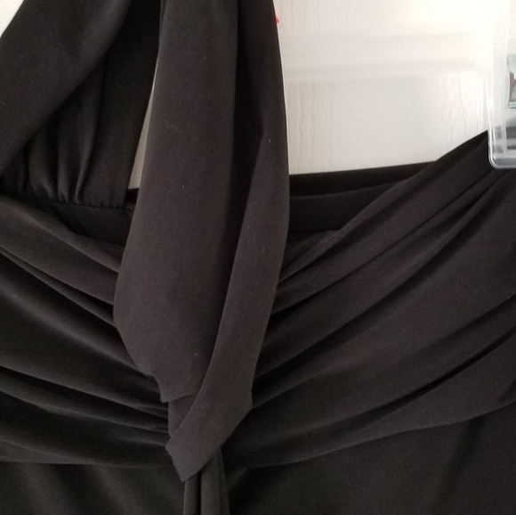Semi-formal asymmetrical black dress - Picture 2 of 5